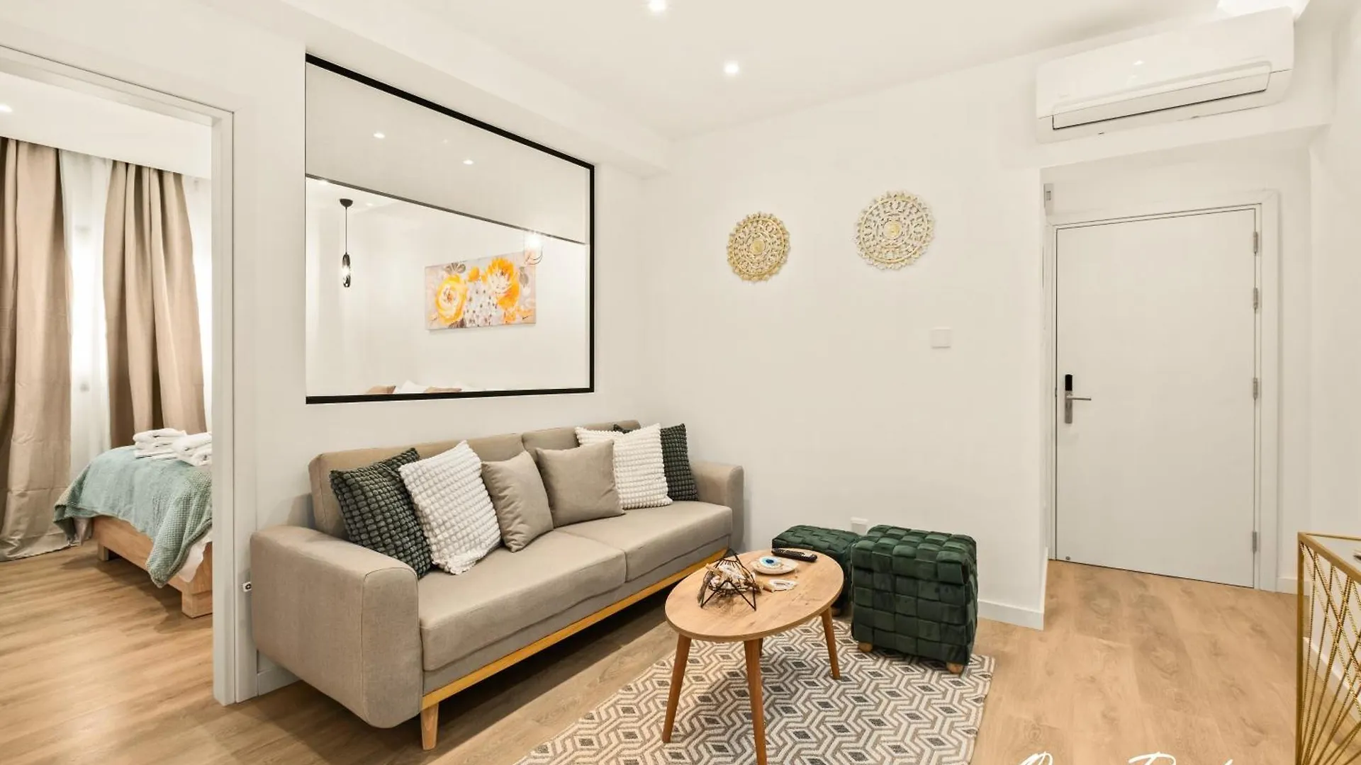 Lazuli Hermes Apartments Larnaca 0*,  Cyprus