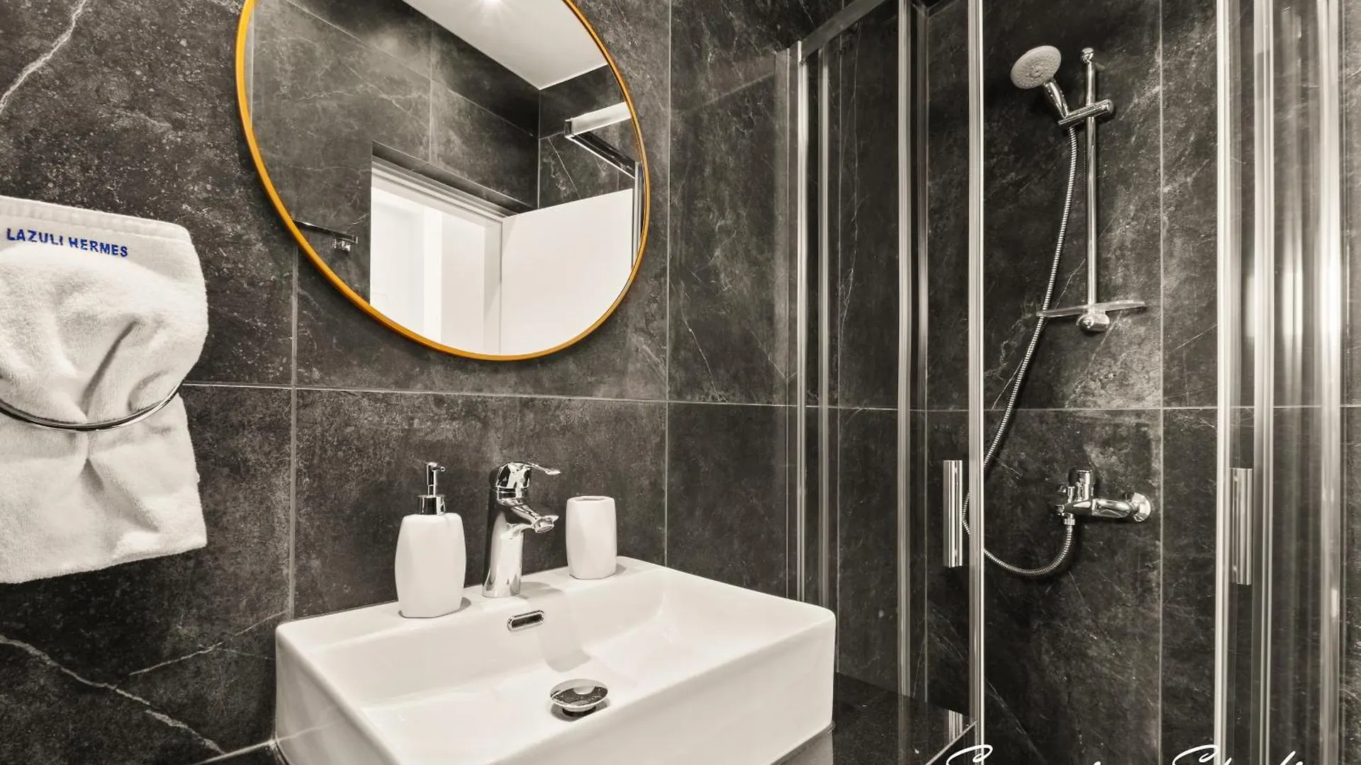 Lazuli Hermes Apartments Larnaca 0*,  Cyprus