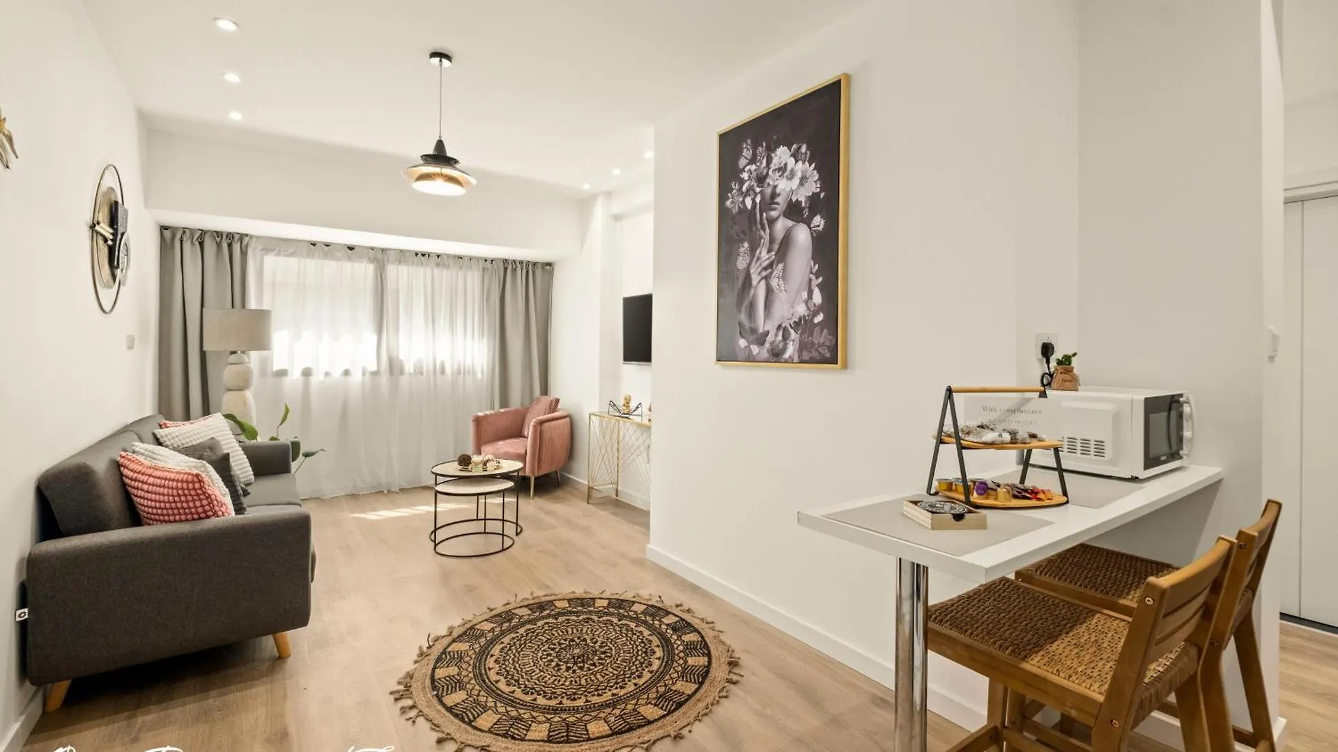 Lazuli Hermes Apartments Larnaca Aparthotel